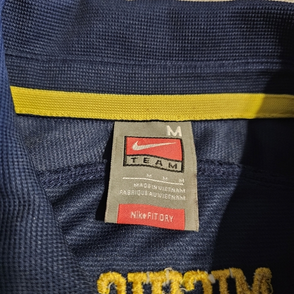 Nike Men's Navy and Yellow Jersey - Picture 5 of 5